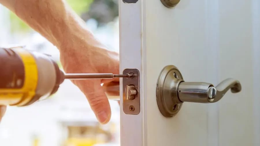 Schnell und sicher: Schlüsseldienst in der Nähe für Ihre Sicherheit