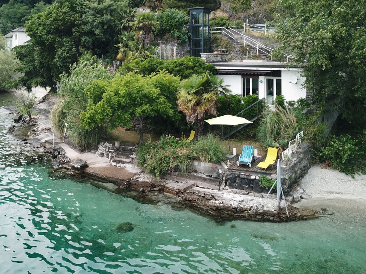 Ferienwohnung Cannobio mit privatem Bootsanleger und Seeblick