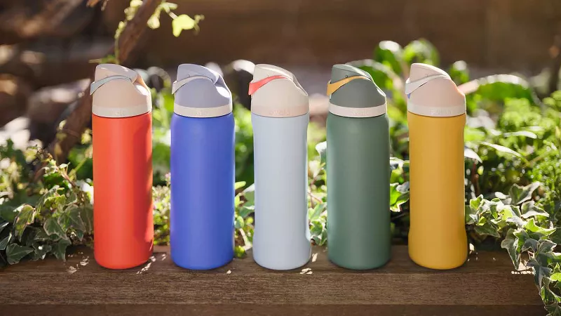 Individuelle Trinkflasche personalisiert zu den besten Preisen bestellen