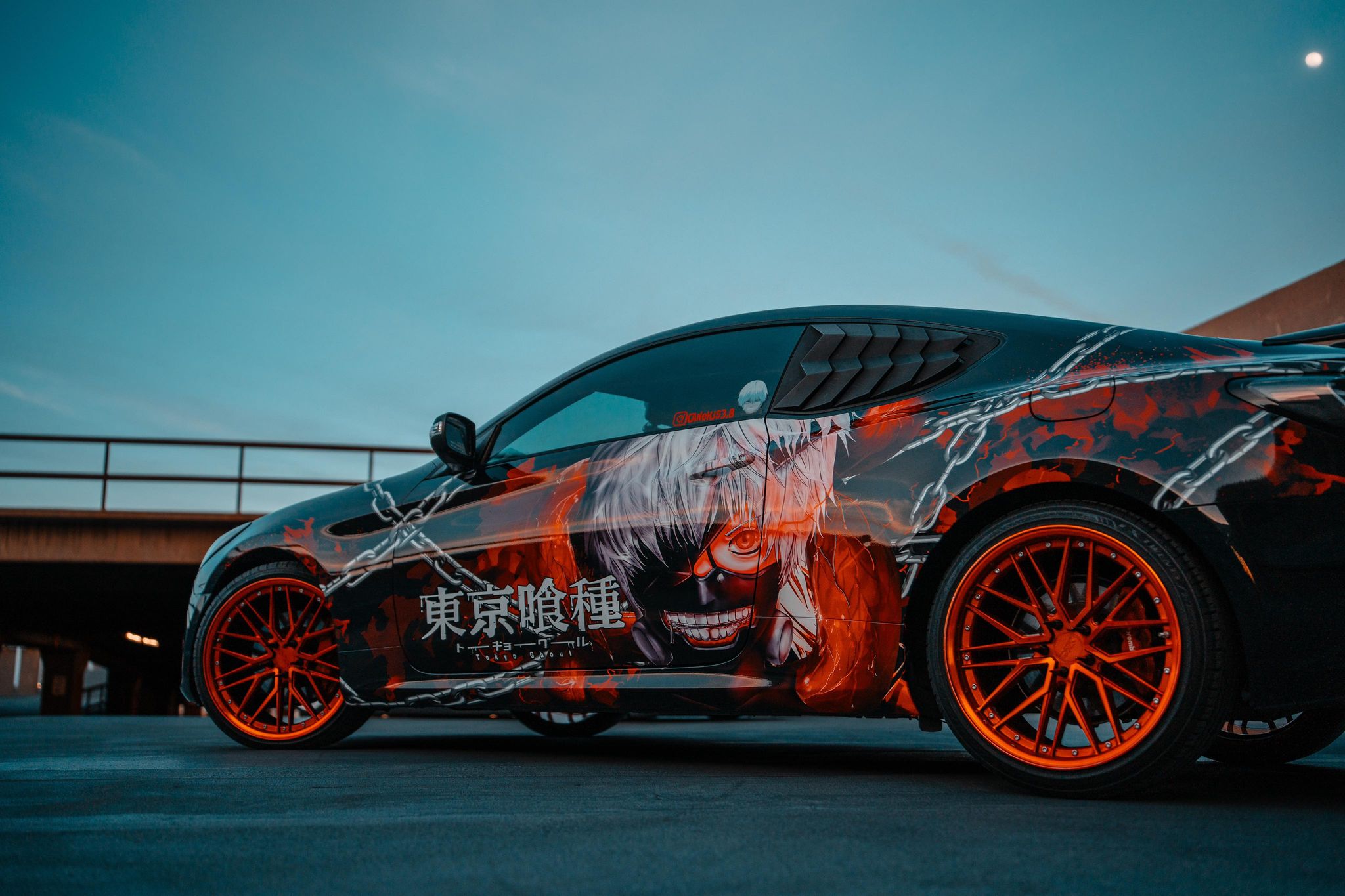 Erregen Sie Aufsehen mit anime in car – Ihre individuelle Anime-Autofolierung wartet!