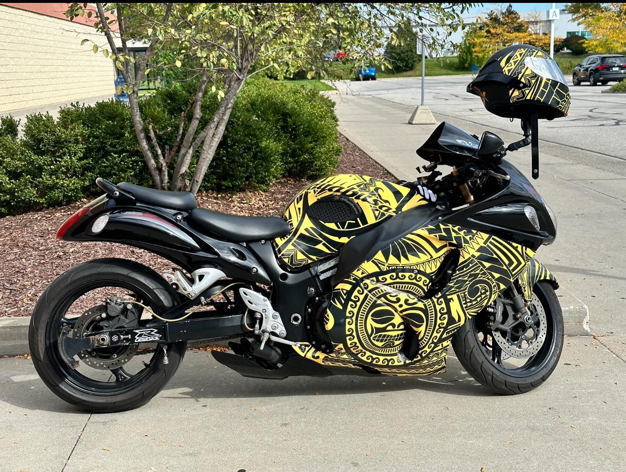 Motorrad folieren: Kosten, Vorteile und was du wissen solltest